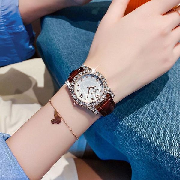 wristwatches diamond women watches luxury ladies rhinestone quartz watch waterproof bracelet rose gold wristwatch clcok + box, Slivery;brown
wristwatches diamond women watches luxury ladies rhinestone quartz watch waterproof bracelet rose gold wristwatch clcok + box, Slivery;brown