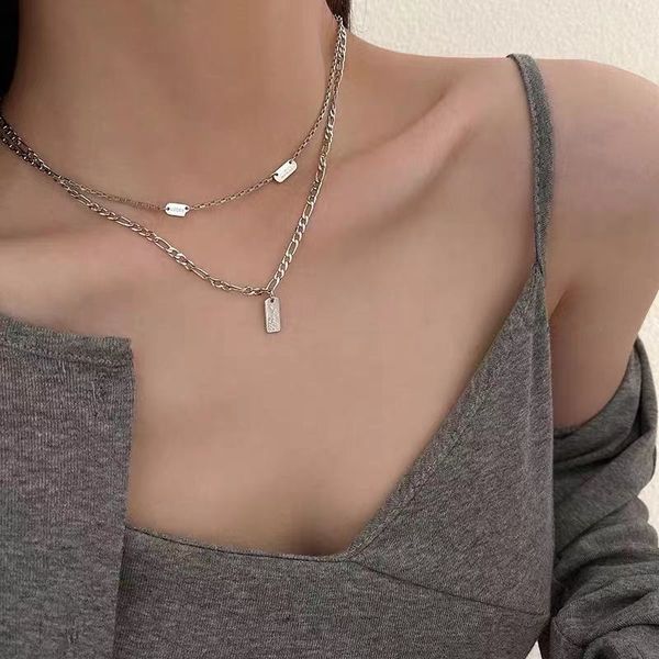 85-degree gray simple double-layer stacked necklace women's fashion letter niche personality clavicle pendant necklace, Silver
85-degree gray simple double-layer stacked necklace women's fashion letter niche personality clavicle pendant necklace, Silver
