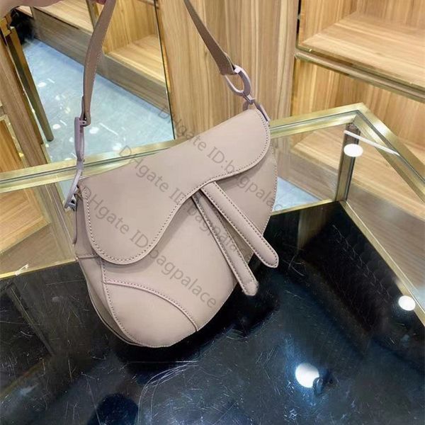 handbag designer handbags women luxurys designers bags 2021 deauville tote zhouzhoubao123 crossbody bag saddle shoulder messeng
handbag designer handbags women luxurys designers bags 2021 deauville tote zhouzhoubao123 crossbody bag saddle shoulder messeng