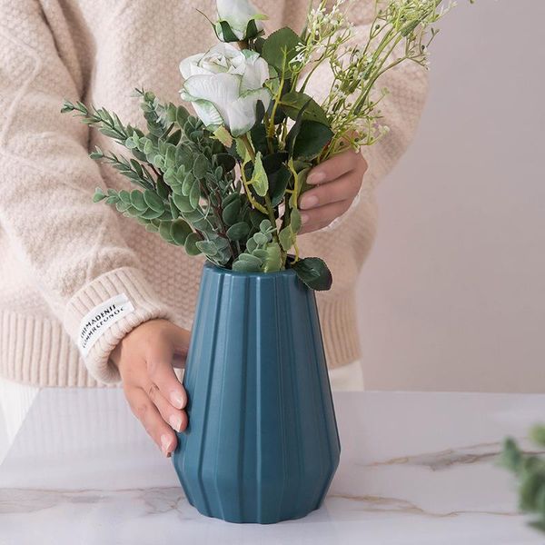 vases flower arrangement container creative straight tube vase plastic imitation glaze ornaments are not deformed
vases flower arrangement container creative straight tube vase plastic imitation glaze ornaments are not deformed