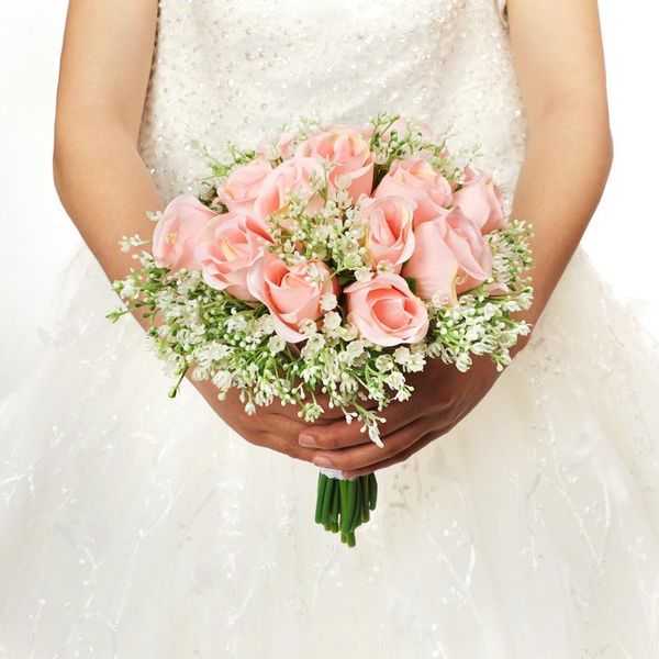 wedding flowers gypsophila bride holding forest simulation rose bouquet small fresh style
wedding flowers gypsophila bride holding forest simulation rose bouquet small fresh style