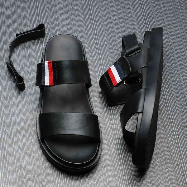 men's sandals soft sole slippers men's summer fashionable leather beach shoes non slip breathable slippers 25e3, Black
men's sandals soft sole slippers men's summer fashionable leather beach shoes non slip breathable slippers 25e3, Black
