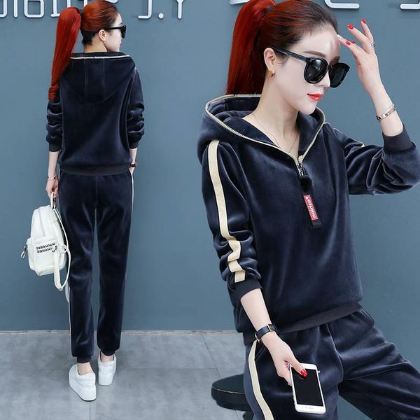 women's tracksuits 2021 spring/fall velet tracksuit 2 set long sleeve striped hooded sweatshirts piece casual sport suit women, Gray
women's tracksuits 2021 spring/fall velet tracksuit 2 set long sleeve striped hooded sweatshirts piece casual sport suit women, Gray