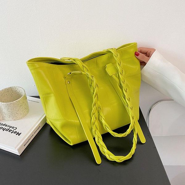 evening bags women 2021 large capacity tote bag fashion pu leather solid color shoulder luxury designer messenger
evening bags women 2021 large capacity tote bag fashion pu leather solid color shoulder luxury designer messenger