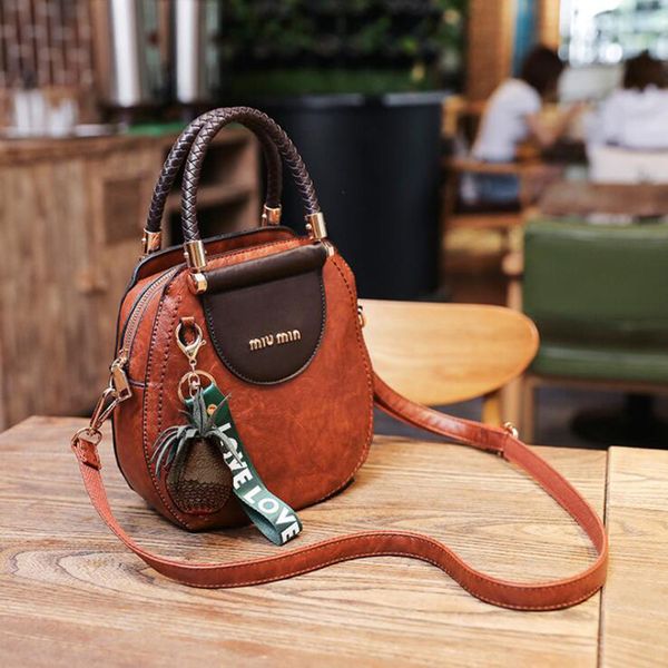 small pineapple summer versatile fashion handbag atmosphere women's bag single shoulder
small pineapple summer versatile fashion handbag atmosphere women's bag single shoulder