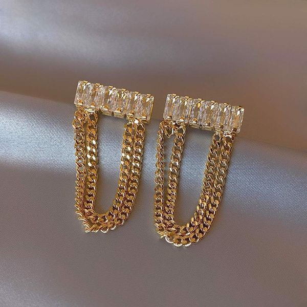 stud fashion jewelry design rectangular zircon earrings luxury ins niche chain long temperament for women, Golden;silver
stud fashion jewelry design rectangular zircon earrings luxury ins niche chain long temperament for women, Golden;silver