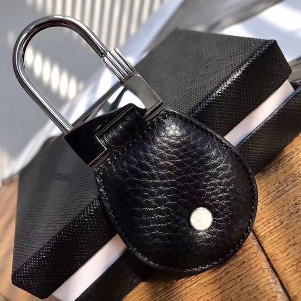 luxury designer key rings for men black leather refined steel key-ringsgift, Slivery;golden
luxury designer key rings for men black leather refined steel key-ringsgift, Slivery;golden