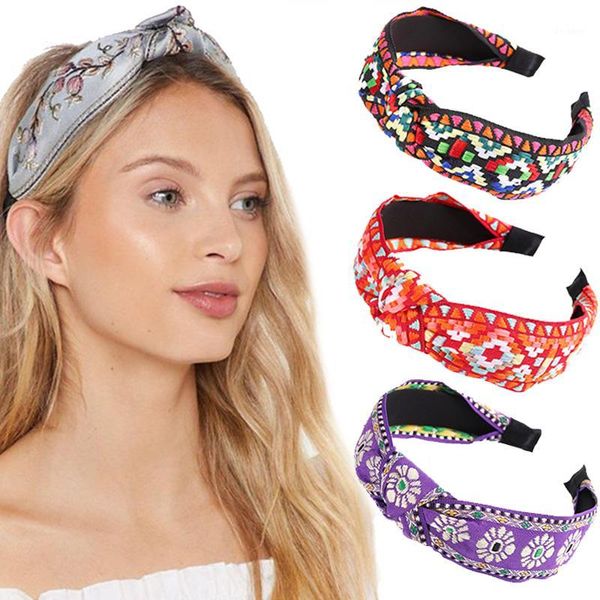 haimeikang high-end hair accessories women retro floral hoop knotted wide-brimmed fashion bezel embroidery headband1
haimeikang high-end hair accessories women retro floral hoop knotted wide-brimmed fashion bezel embroidery headband1