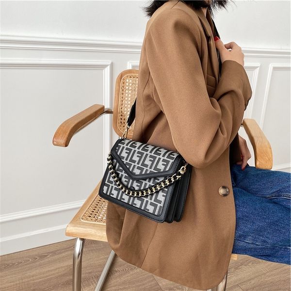 sen series bag women's new fashion texture single shoulder small versatile broadband messenger handbags premium
sen series bag women's new fashion texture single shoulder small versatile broadband messenger handbags premium