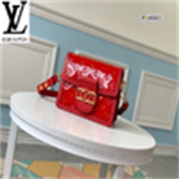bag brand designer evening luxury uy4r cross m44580 (e620) women body handbags iconic totes bags handles clutches shoulder bags, Red;black
bag brand designer evening luxury uy4r cross m44580 (e620) women body handbags iconic totes bags handles clutches shoulder bags, Red;black
