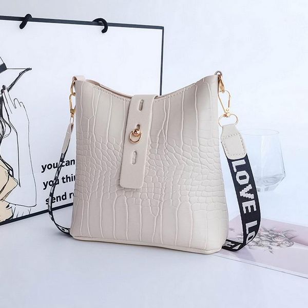 evening bags women pu leather handbags female multifunctional large capacity shoulder fashion crossbody for ladies phone purse
evening bags women pu leather handbags female multifunctional large capacity shoulder fashion crossbody for ladies phone purse