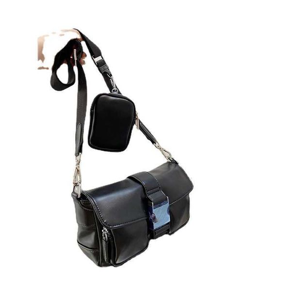 version park tower new leisure large capacity calfskin messenger bag women's one shoulder messenger bag factory outletzly
version park tower new leisure large capacity calfskin messenger bag women's one shoulder messenger bag factory outletzly
