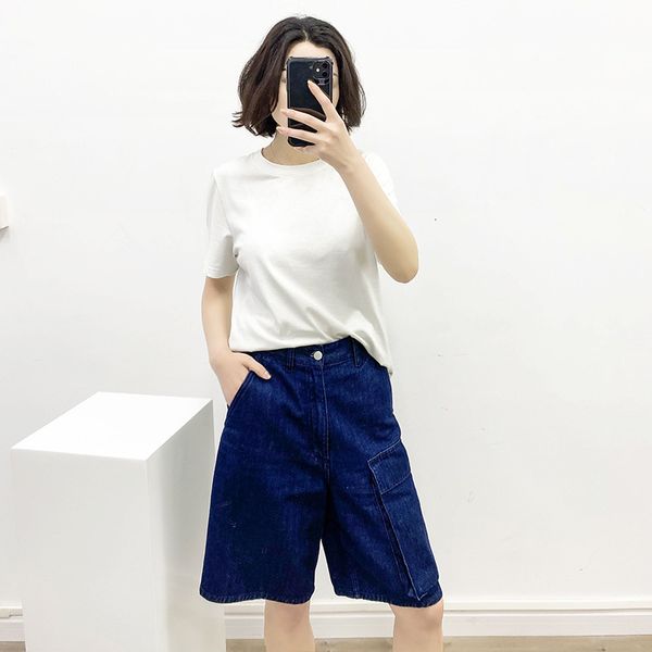 women's jeans spring and summer clamshell pocket denim dark blue shorts five-point straight pants women's wzy2
women's jeans spring and summer clamshell pocket denim dark blue shorts five-point straight pants women's wzy2