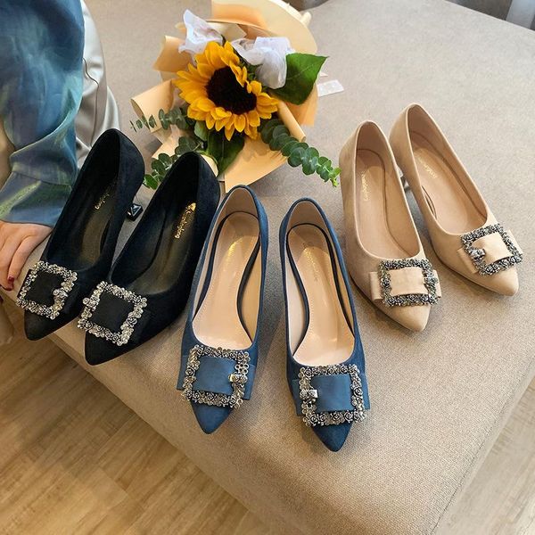 dress shoes stiletto high heels women crystal flower frame buckle woman pumps solid suede slip on pointed toe zapatos mujer big size45, Black
dress shoes stiletto high heels women crystal flower frame buckle woman pumps solid suede slip on pointed toe zapatos mujer big size45, Black