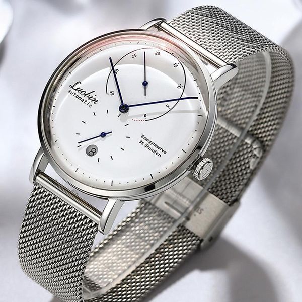 wristwatches 42mm fashion ultra-thin automatic mechanical watch calendar waterproof stainless steel self winding watches for men, Slivery;brown
wristwatches 42mm fashion ultra-thin automatic mechanical watch calendar waterproof stainless steel self winding watches for men, Slivery;brown