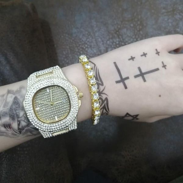 earrings & necklace hip hop men gold color watch bracelets crystal miami out cuban chain +bracelet set rapper jewelry for, Silver
earrings & necklace hip hop men gold color watch bracelets crystal miami out cuban chain +bracelet set rapper jewelry for, Silver