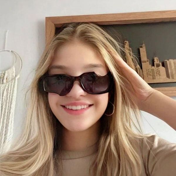 sunglasses 2021 fashion rectangle women men brand designer distinctive incomplete style gradients lens pc frame uv400, White;black
sunglasses 2021 fashion rectangle women men brand designer distinctive incomplete style gradients lens pc frame uv400, White;black