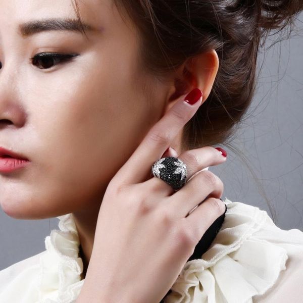 wedding rings exaggerated design women austrian crystal black flower ring gold color for, Slivery;golden
wedding rings exaggerated design women austrian crystal black flower ring gold color for, Slivery;golden