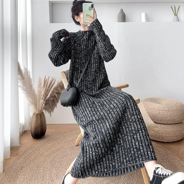 casual dresses women autumn winter loose straight stand collar long sweater dress thicken basic knitted pullover raglan sleeve, Black;gray
casual dresses women autumn winter loose straight stand collar long sweater dress thicken basic knitted pullover raglan sleeve, Black;gray