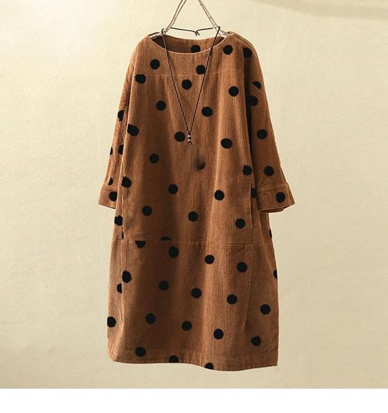 casual dresses plus size 5xl corduroy dress fashion women o-neck long sleeve dot printed loose winter vestido inverno, Black;gray
casual dresses plus size 5xl corduroy dress fashion women o-neck long sleeve dot printed loose winter vestido inverno, Black;gray