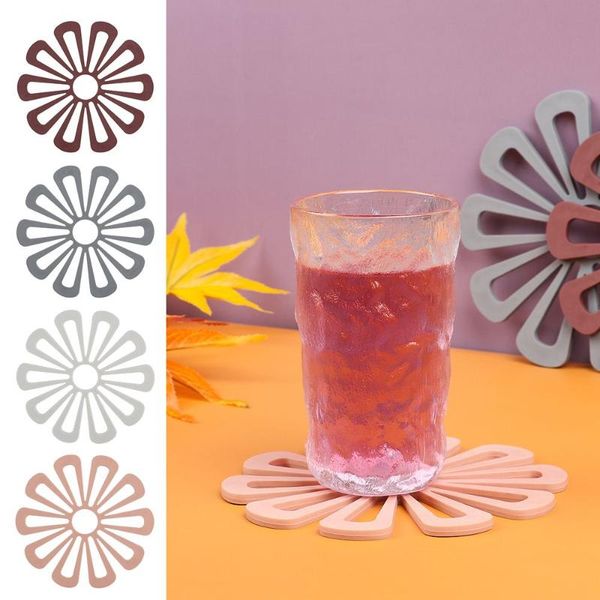 mats & pads 1pc nordic style flower shape insulation anti-scalding thicken mat non-slip dining table plate home kitchen accessories
mats & pads 1pc nordic style flower shape insulation anti-scalding thicken mat non-slip dining table plate home kitchen accessories