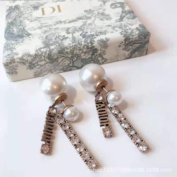 d family classic letter pearl tassel earrings women's simple and versatile earrings 925 sier needle anti allergy, Golden
d family classic letter pearl tassel earrings women's simple and versatile earrings 925 sier needle anti allergy, Golden