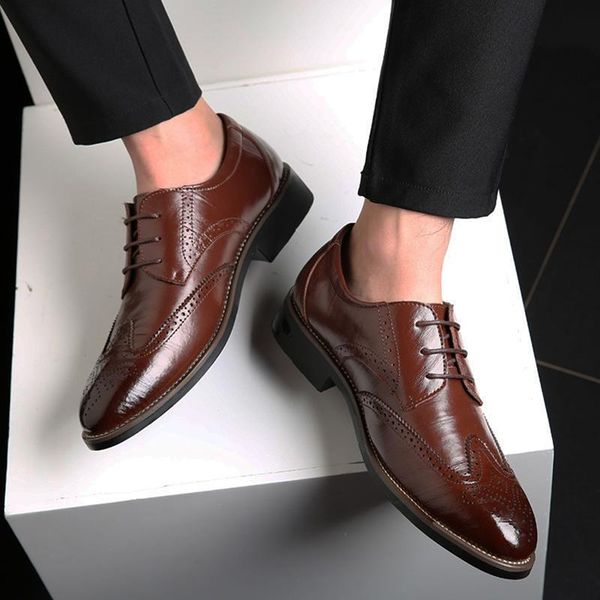 dress shoes engraved business men leather oxfords wedding party male british breathable pointed, Black
dress shoes engraved business men leather oxfords wedding party male british breathable pointed, Black