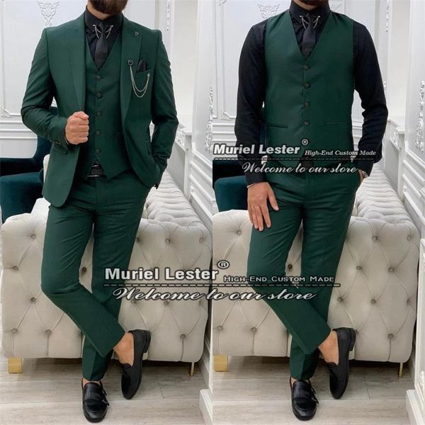 men's suits & blazers spring/autumn royal blue men slim fit 3 pieces wedding tuxedos single breasted jacket+vest+pants trajes de hombre, White;black
men's suits & blazers spring/autumn royal blue men slim fit 3 pieces wedding tuxedos single breasted jacket+vest+pants trajes de hombre, White;black