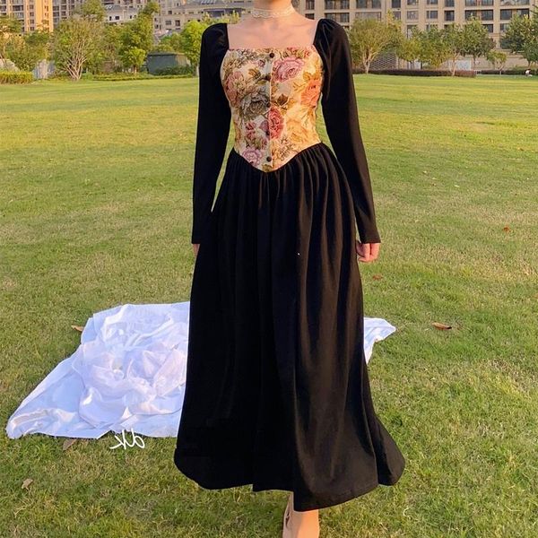 casual dresses embroidered floral printed jacquard long sleeve patchwork dress women 2021 vintage elegant slim party evening full, Black;gray
casual dresses embroidered floral printed jacquard long sleeve patchwork dress women 2021 vintage elegant slim party evening full, Black;gray