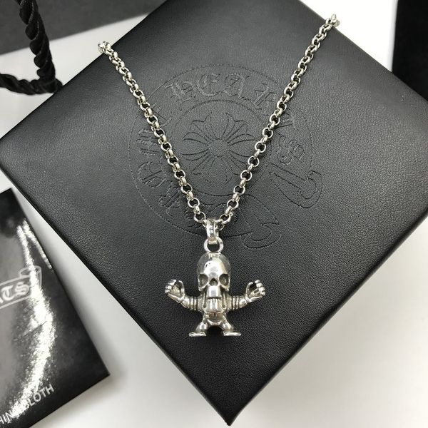 factory wholesale croquet skull pendant personality dark face bone hip hop necklace for men and women hea/rtsch/rome
factory wholesale croquet skull pendant personality dark face bone hip hop necklace for men and women hea/rtsch/rome