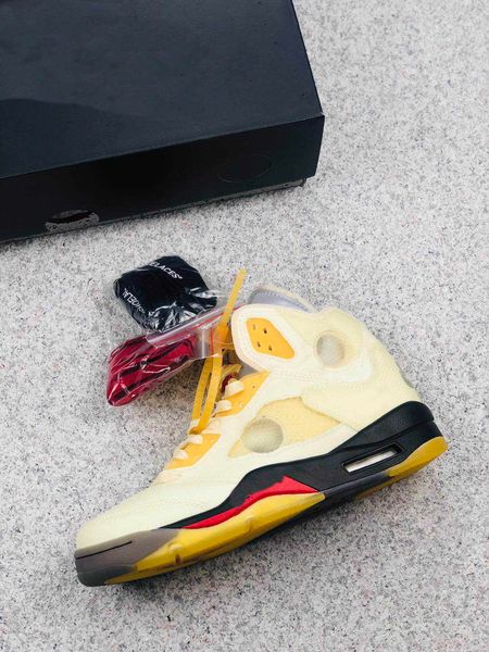 2021 latest jumpman 5 5s men basketball shoes sp muslin mens trainers fire red sports sneakers designer shoes us5.5-11zdtj
2021 latest jumpman 5 5s men basketball shoes sp muslin mens trainers fire red sports sneakers designer shoes us5.5-11zdtj