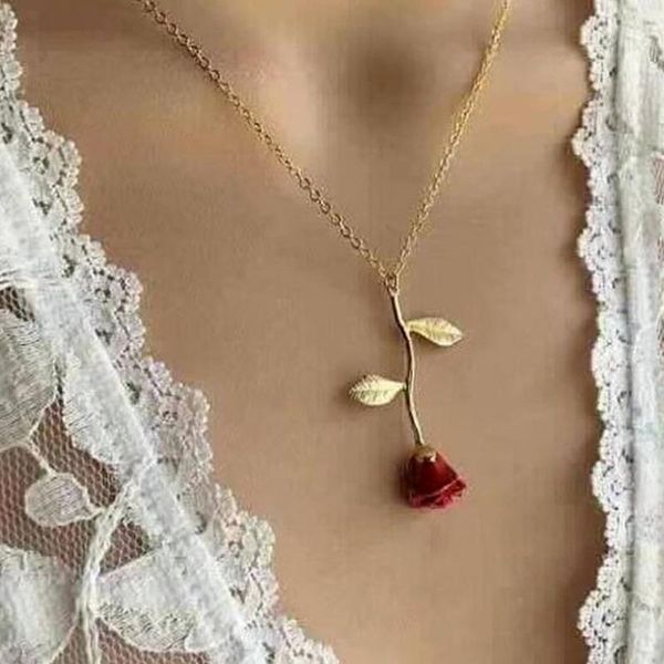 pendant necklaces elegant flower necklacethree-dimensional rose clavicle chain for girlfriend gift romantic valentine's day, Silver
pendant necklaces elegant flower necklacethree-dimensional rose clavicle chain for girlfriend gift romantic valentine's day, Silver
