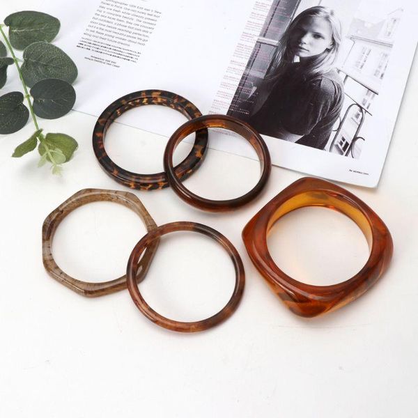 tortoiseshell acrylic bracelet resin brown leopard mottled bangle women jewelry, Black
tortoiseshell acrylic bracelet resin brown leopard mottled bangle women jewelry, Black