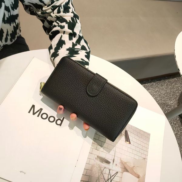 bags wallet backpack head leather medium and long women's purse fashion mobile phone bag multi card pocket, Black;red
bags wallet backpack head leather medium and long women's purse fashion mobile phone bag multi card pocket, Black;red