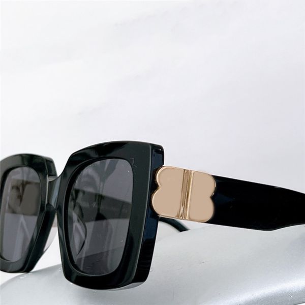 sunglasses for summer 0094 style anti-ultraviolet retro plate square full frame fashion eyeglasses random box, White;black
sunglasses for summer 0094 style anti-ultraviolet retro plate square full frame fashion eyeglasses random box, White;black