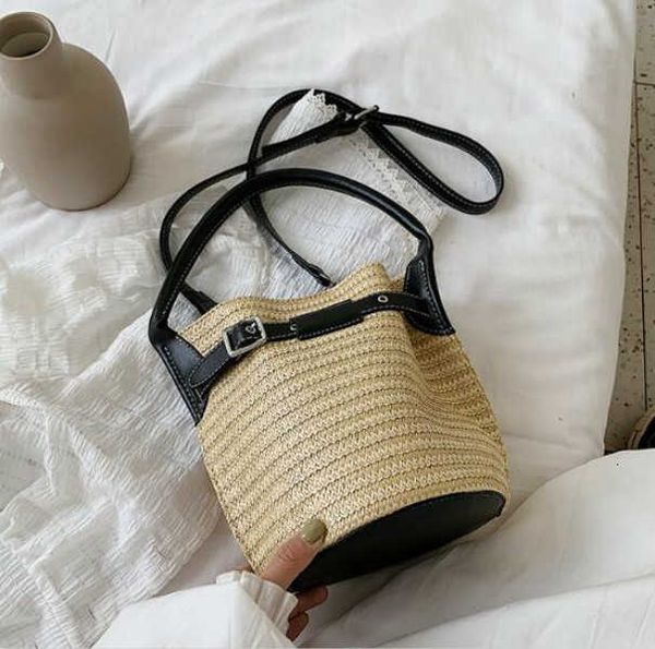 designer luxury bag design women beach bags new fashion woven bag casual bucket handbags lady travel shoulder ba women's leather handba
designer luxury bag design women beach bags new fashion woven bag casual bucket handbags lady travel shoulder ba women's leather handba
