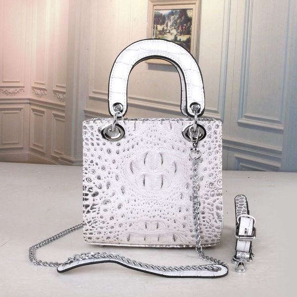pu crocodile skin women's bag 2021 new fashion messenger small fragrance diana portable simple temperament
pu crocodile skin women's bag 2021 new fashion messenger small fragrance diana portable simple temperament