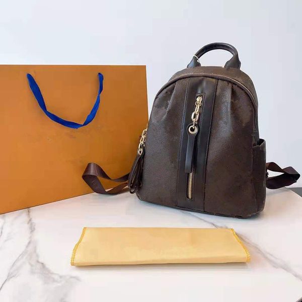 men and women backpacks luxurys designer travelling bags canvas shoulder bag lletter flower printed backpack outgoing purses high quality
men and women backpacks luxurys designer travelling bags canvas shoulder bag lletter flower printed backpack outgoing purses high quality
