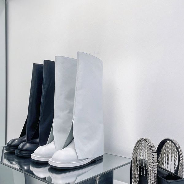 2021autumn winter long boots cowhide knee boot woman flat heel shoes designer ladies shoe slip on leather fashion bare large size 35-42, Black
2021autumn winter long boots cowhide knee boot woman flat heel shoes designer ladies shoe slip on leather fashion bare large size 35-42, Black
