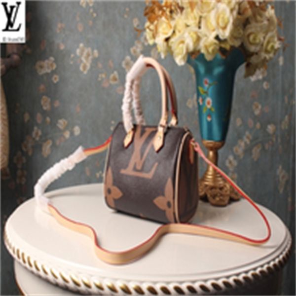 brand designer luxury oo69 m61252 classic mini bucket crossbody bag women handbags iconic bags handles shoulder bags totes cross body ba, Red;black
brand designer luxury oo69 m61252 classic mini bucket crossbody bag women handbags iconic bags handles shoulder bags totes cross body ba, Red;black
