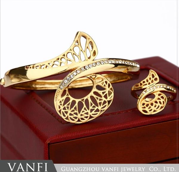 earrings & necklace fashion gold cuff bracelets bangles for women men jewelry matted charm bracelet gift, Silver
earrings & necklace fashion gold cuff bracelets bangles for women men jewelry matted charm bracelet gift, Silver