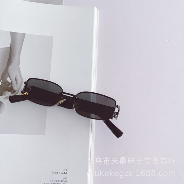 popular ins super small rectangle sunglasses women fashion metal frame glasses vintage shades uv400 punk sun glasses eyewear, White;black
popular ins super small rectangle sunglasses women fashion metal frame glasses vintage shades uv400 punk sun glasses eyewear, White;black