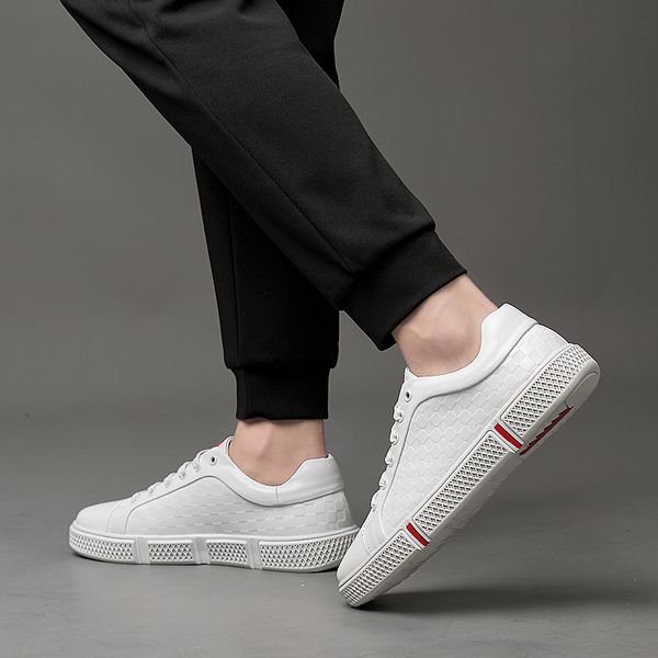 casual shoes fashionable pure color sneakers outdoor real leather stylish 8820, Black
casual shoes fashionable pure color sneakers outdoor real leather stylish 8820, Black