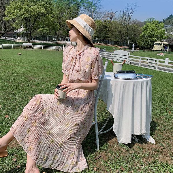 women floral print chiffon dress short sleeve vintage bow neck cocktail party pleated vestidos de verano 210529, Black;gray
women floral print chiffon dress short sleeve vintage bow neck cocktail party pleated vestidos de verano 210529, Black;gray