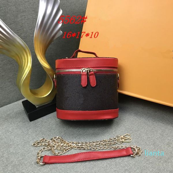 women retro cosmetic bag for cosmetics makeup bag box designer portable make up bags beautician black necessair
women retro cosmetic bag for cosmetics makeup bag box designer portable make up bags beautician black necessair