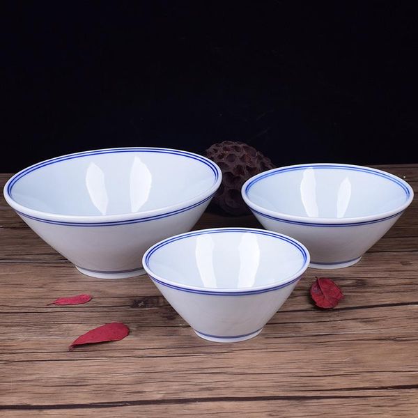 bowls 2021 chinese blue & white porcelain rice bowl simple ceramic thickened anti-scalding side bucket traditional
bowls 2021 chinese blue & white porcelain rice bowl simple ceramic thickened anti-scalding side bucket traditional