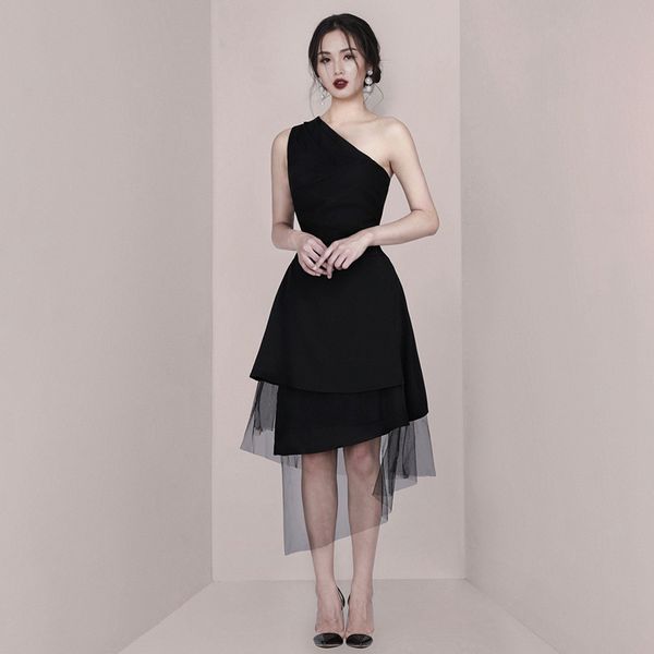 llzacoosh runway women 2 piece set party dress summer one shoulder and irregular mesh patchowrk black skirts set 210514, White
llzacoosh runway women 2 piece set party dress summer one shoulder and irregular mesh patchowrk black skirts set 210514, White