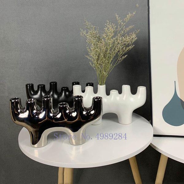 vases creativity ceramics vase irregular abstract flower arrangement modern home decoration handicraft furnishings accessories
vases creativity ceramics vase irregular abstract flower arrangement modern home decoration handicraft furnishings accessories