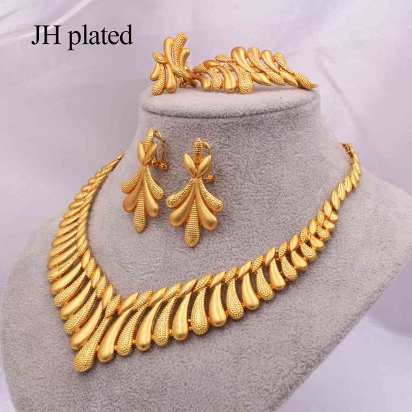 jewelry sets dubai 24k gold color for women luxury necklace earrings bracelet ring india african wedding wife gifts ethiopia set, Black
jewelry sets dubai 24k gold color for women luxury necklace earrings bracelet ring india african wedding wife gifts ethiopia set, Black