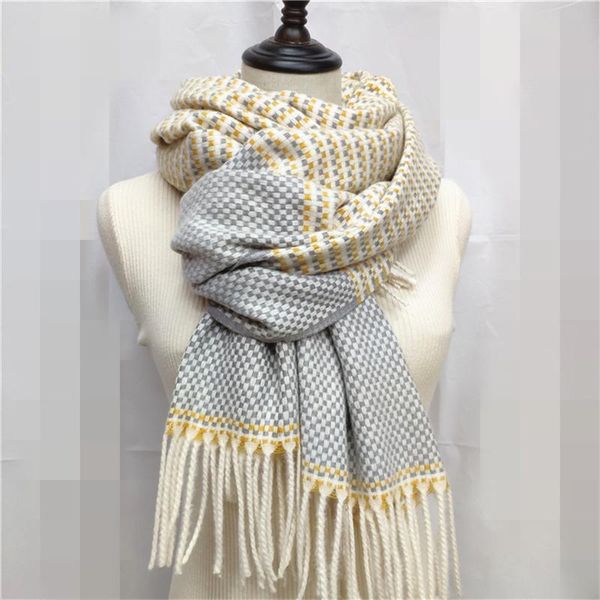 autumn and winter european american women's plaid cashmere scarf warm shawl scarves, Blue;gray
autumn and winter european american women's plaid cashmere scarf warm shawl scarves, Blue;gray